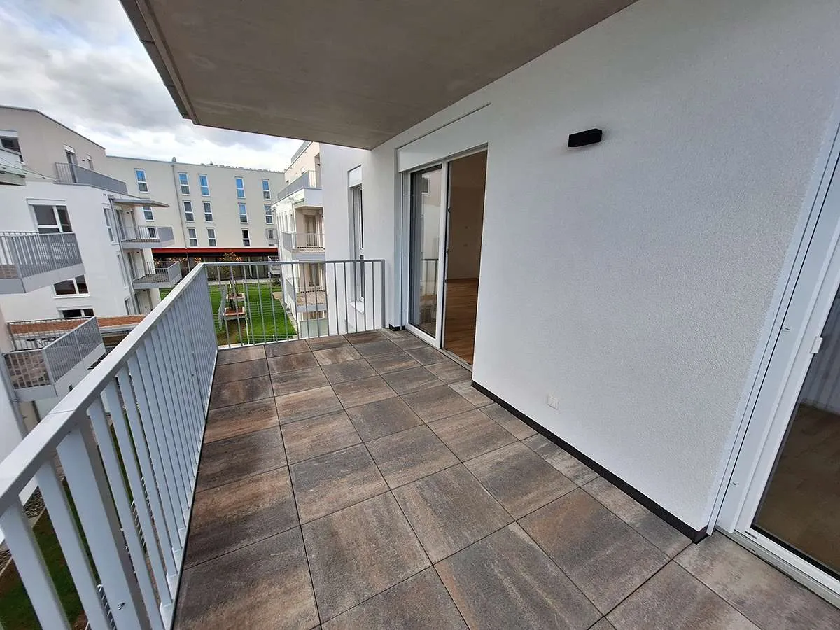 Bezugsfertige 3-Zimmer-Wohnung mit Balkon! Perfekt für junge Familien! Keine Provision! – pohled 2