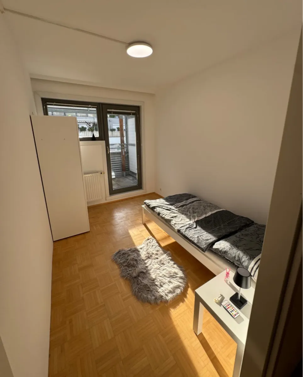 Vienna WG-Zimmer mit Stephansdom-Fernblick - Widok 3