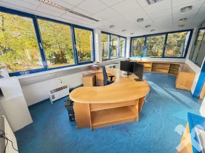 1-Zimmer-Gewerbeimmobilie mieten in Bruck-Mürzzuschlag – 30 m², € 456 – Bild 2 von 3