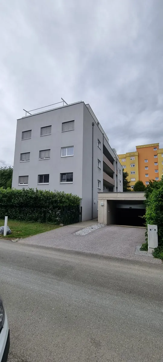 Moderne 2 Zimmer Wohnung mit Balkon - Ansicht 2