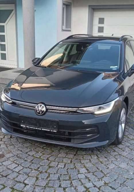 VW Golf 1,5 e-TSI Life