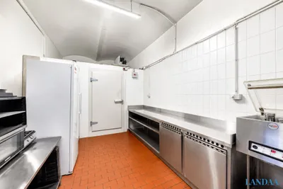 Gewerbeimmobilie mieten in Wien – 160 m², € 3.052 – Bild 18 von 19