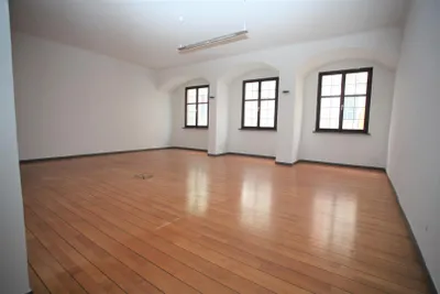 Gewerbeimmobilie mieten in Steyr – 256 m² – Bild 5 von 14