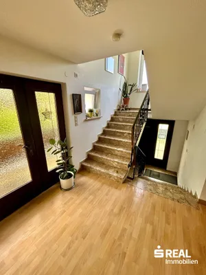 6-Zimmer-Gewerbeimmobilie kaufen in Reutte – 240 m², € 949.000 – Bild 8 von 27