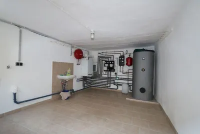 4-Zimmer-Haus mieten in Baden – 170 m², € 1.590 – Bild 16 von 17