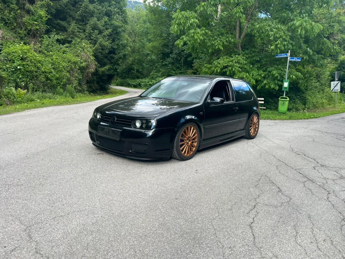 VW Golf