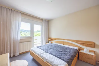 9-Zimmer-Haus kaufen in Sankt Pölten Land – 267,3 m², € 670.000 – Bild 10 von 24