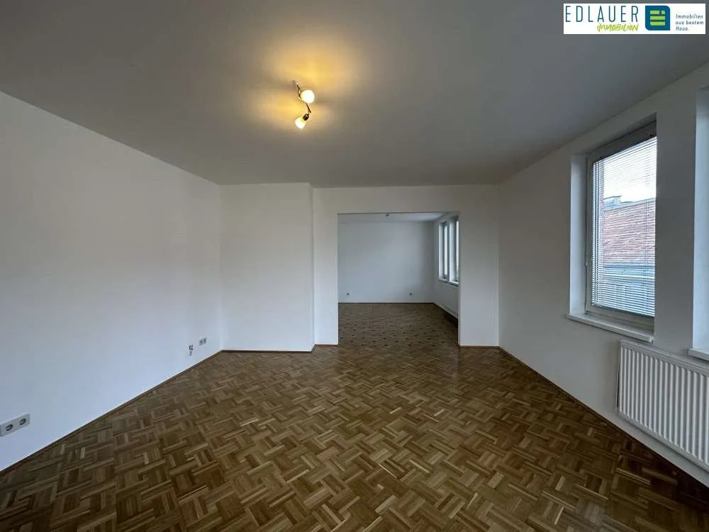 Top Mietwohnung in zentraler Lage! Sanierung 2023! – pohled 3