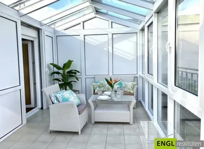 Beste Adresse! Helle Maisonette Wohnung mit Balkon, Wintergarten und Terrasse mit Blick zum Stephansdom – Bild 3