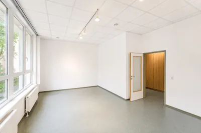 11-Zimmer-Gewerbeimmobilie kaufen in Salzburg Stadt – 321 m², € 789.000 – Bild 5 von 8