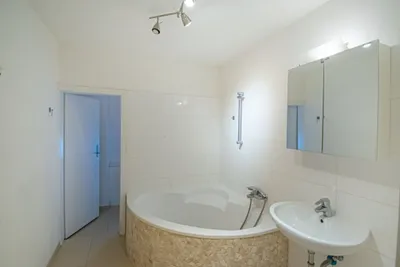4-Zimmer-Wohnung mieten in Krems an der Donau – 130,5 m², € 1.193 – Bild 4 von 6