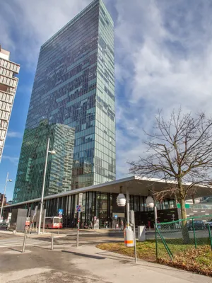 Gewerbeimmobilie mieten in Wien – 120 m² – Bild 1 von 9