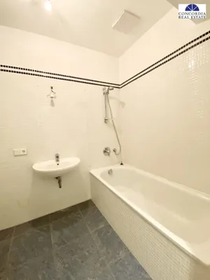 3-Zimmer-Gewerbeimmobilie mieten in Wien – 110 m², € 1.774 – Bild 11 von 12