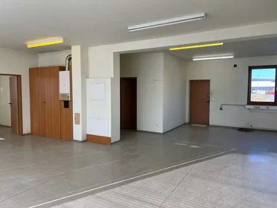 3-Zimmer-Gewerbeimmobilie mieten in Wiener Neustadt Land – 2 400 m², € 3.470 – Bild 14 von 31