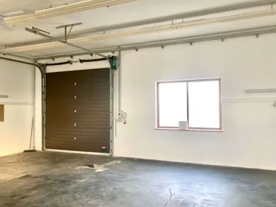 3-Zimmer-Gewerbeimmobilie mieten in Wiener Neustadt Land – 2 400 m², € 3.470 – Bild 6 von 31