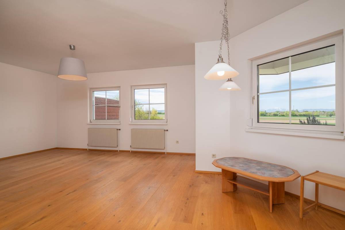 Wohnen mit Aussicht - 3 Zimmer, Loggia & herrlicher Weitblick - Ansicht 3