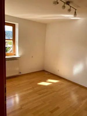 4-Zimmer-Wohnung mieten in Salzburg-Umgebung – 85 m², € 1.130 – Bild 7 von 11