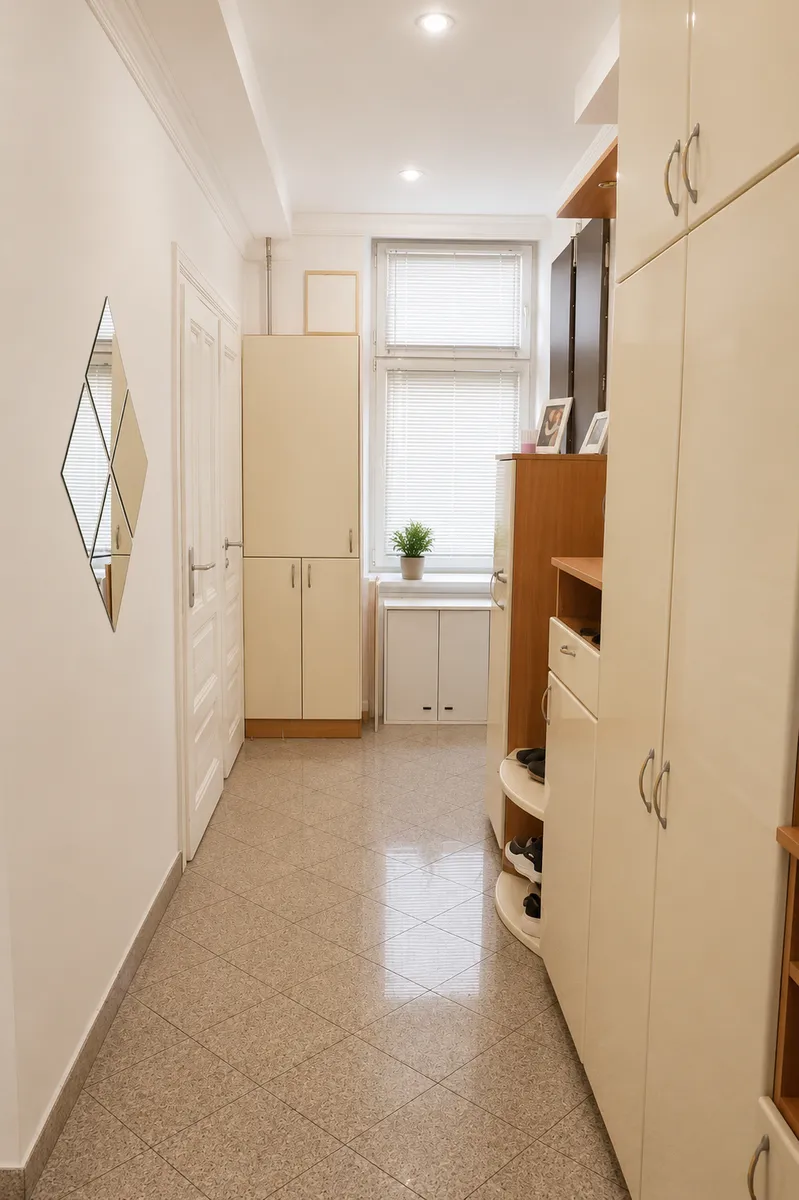 Stilvolle Altbauwohnung mit 87 m² | 2 große Zimmer | Top-Lage nahe Prater, Donauinsel & UNO City - Widok 3