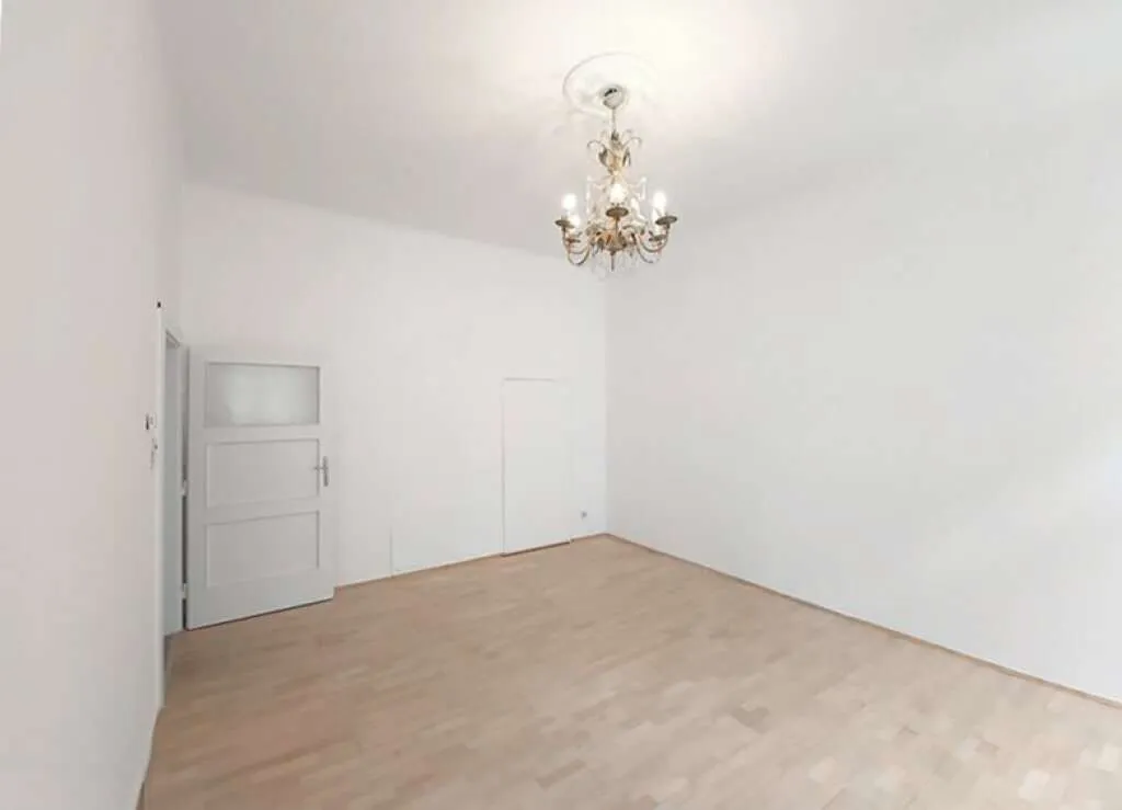 CHARMANTE ALTBAUWOHNUNG - 2 ZIMMER AUF 61 m² NAHE U1 – pohled 3