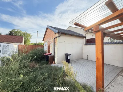 4-Zimmer-Haus kaufen in Hollabrunn – 100 m², € 90.000
