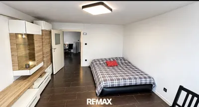 4-Zimmer-Haus kaufen in Hollabrunn – 100 m², € 90.000 – Bild 7 von 17