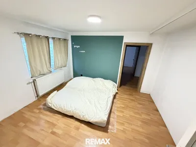 4-Zimmer-Haus kaufen in Hollabrunn – 100 m², € 90.000 – Bild 8 von 17
