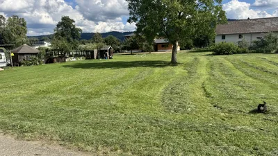 Grundstück kaufen in Vöcklabruck – 1 992 m², € 340.000 – Bild 1 von 5