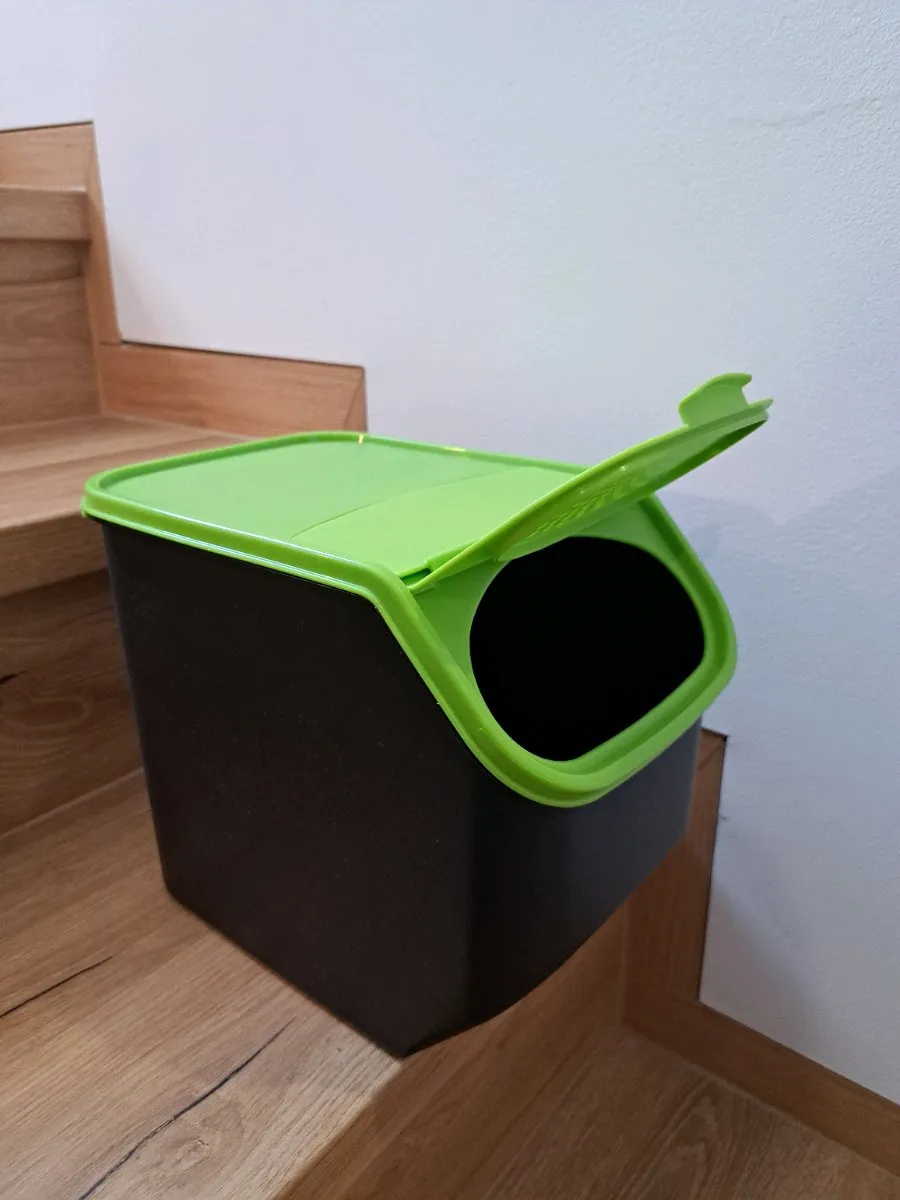 Tupperware Zwiebel- oder Kartoffelbehälter, € 12,- (5112 Lamprechtshausen)