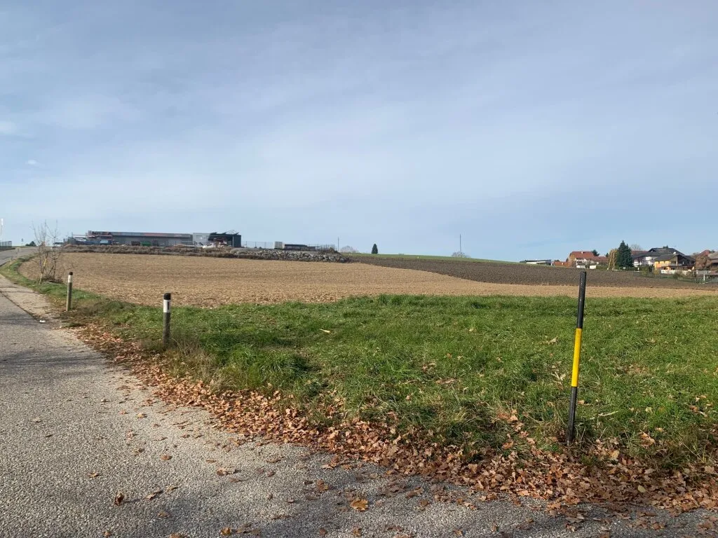 Grundstück mit Widmung "MB" (eingeschränktes gemischtes Baugebiet) in Neuhofen im Innkreis - Ansicht 3