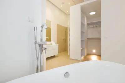 9-Zimmer-Wohnung mieten in Wien – 215 m², € 9.900 – Bild 28 von 40