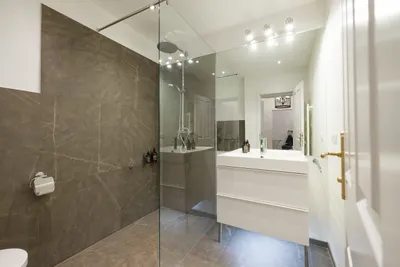 9-Zimmer-Wohnung mieten in Wien – 215 m², € 9.900 – Bild 16 von 40