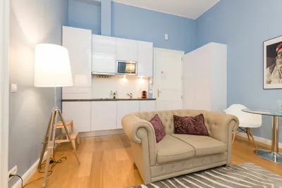 9-Zimmer-Wohnung mieten in Wien – 215 m², € 9.900 – Bild 25 von 40