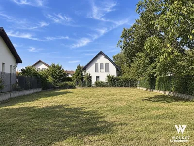 Grundstück kaufen in Baden – 1 000 m², € 599.800 – Bild 1 von 4