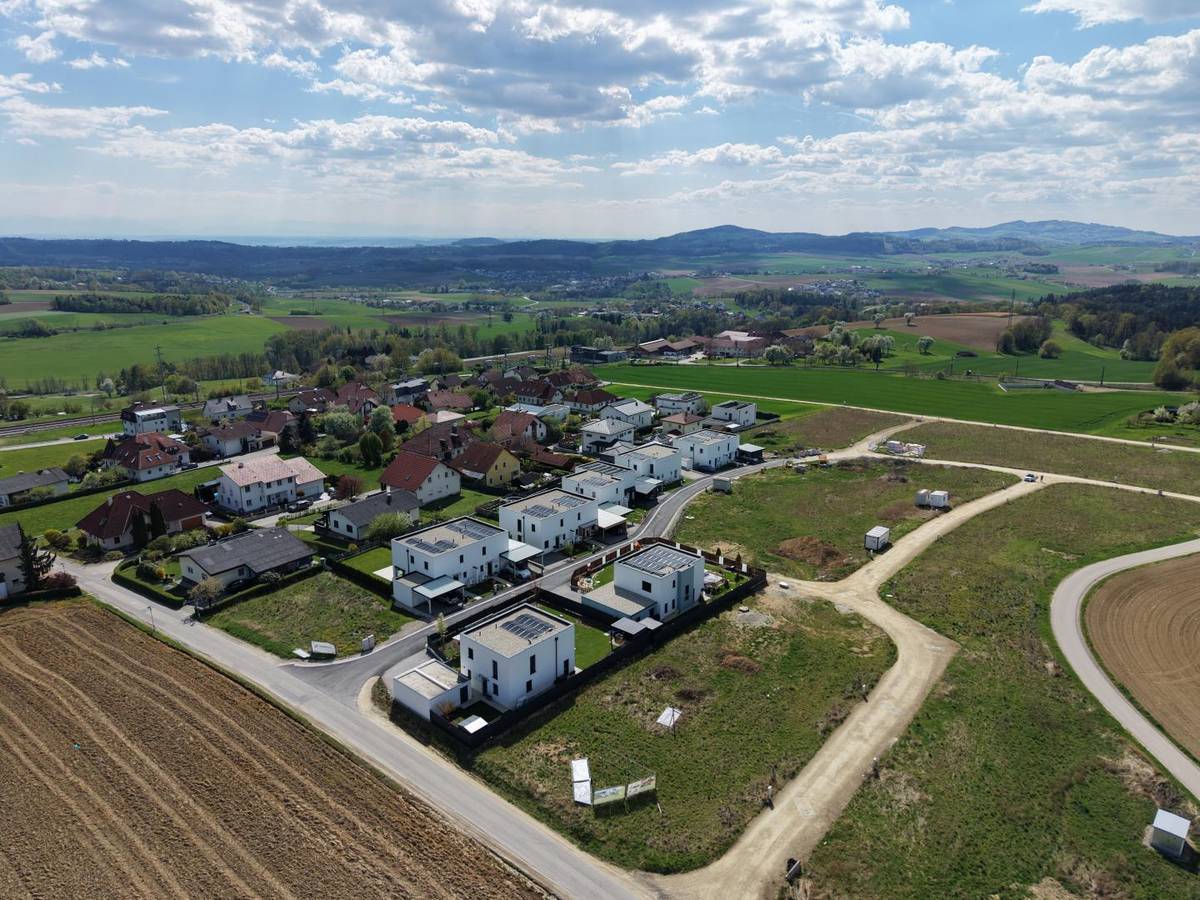 Am Türnbergfeld: Moderne, belagsfertige Doppelhäuser in Wartberg/Aist! - Ansicht 2
