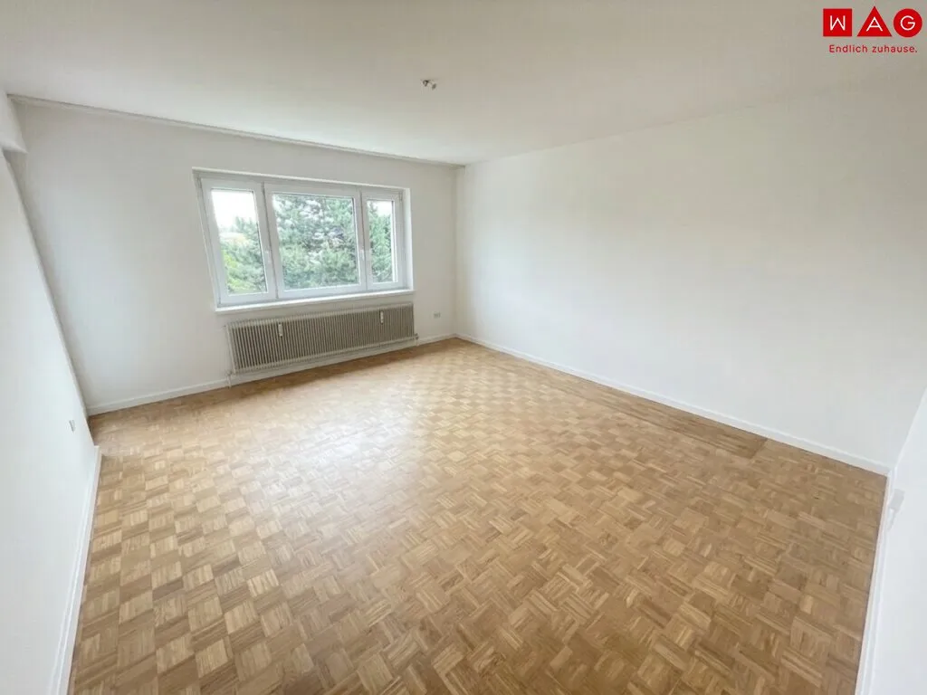 Sanierte 3-Zimmer-Wohnung im 3. Stock, große Loggia süd-westseitig! - Ansicht 2