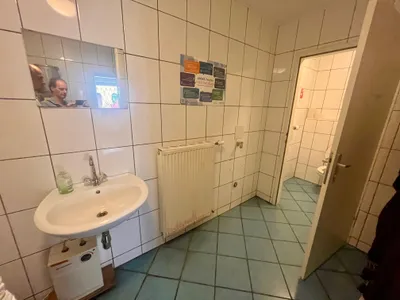 11-Zimmer-Gewerbeimmobilie mieten in Graz – 270 m², € 3.844 – Bild 17 von 34