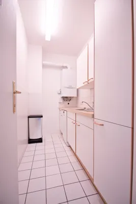 6-Zimmer-Gewerbeimmobilie mieten in Wien – 153 m², € 2.600 – Bild 9 von 14