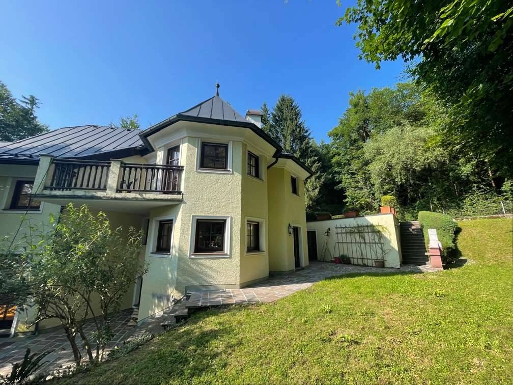 Herrschaftliche Villa am Fuße des Gaisbergs, Salzburg