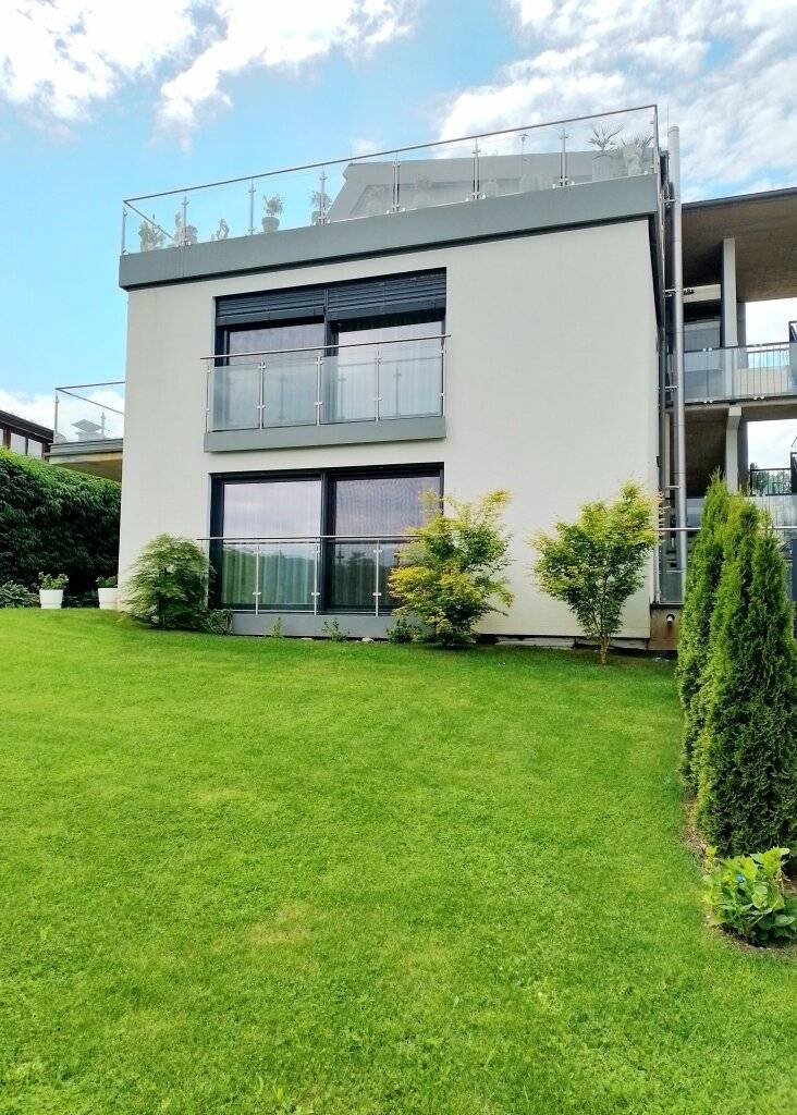 Exklusive 3-Zimmer-Gartenwohnung mit zwei Terrassen in Velden - luxuriös wohnen über dem Wörthersee! - Ansicht 2