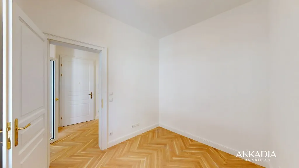2-Zimmer-Wohnung mit Balkon direkt beim Brunnenmarkt - Ansicht 2