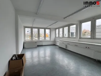 Gewerbeimmobilie mieten in Linz – 333 m², € 2.545 – Bild 4 von 33