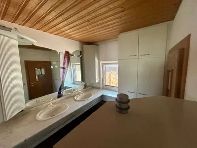 3-Zimmer-Wohnung mieten in Gmunden – 113 m², € 880 – Bild 2 von 11