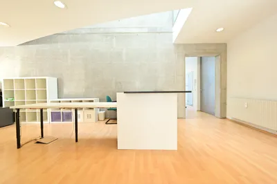 4-Zimmer-Gewerbeimmobilie mieten in Salzburg-Umgebung – 143 m², € 1.700 – Bild 3 von 8
