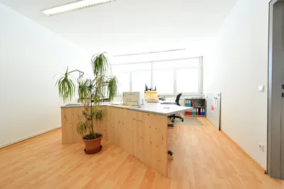 4-Zimmer-Gewerbeimmobilie mieten in Salzburg-Umgebung – 143 m², € 1.700 – Bild 4 von 8