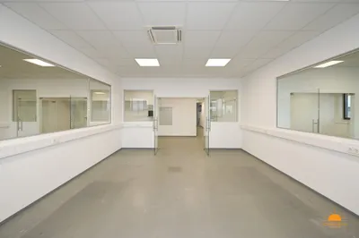 5-Zimmer-Gewerbeimmobilie mieten in Baden – 278 m², € 3.000 – Bild 2 von 18