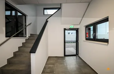 5-Zimmer-Gewerbeimmobilie mieten in Baden – 278 m², € 3.000 – Bild 16 von 18
