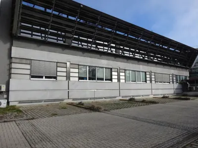 2-Zimmer-Gewerbeimmobilie mieten in Graz – 120 m², € 900 – Bild 11 von 16