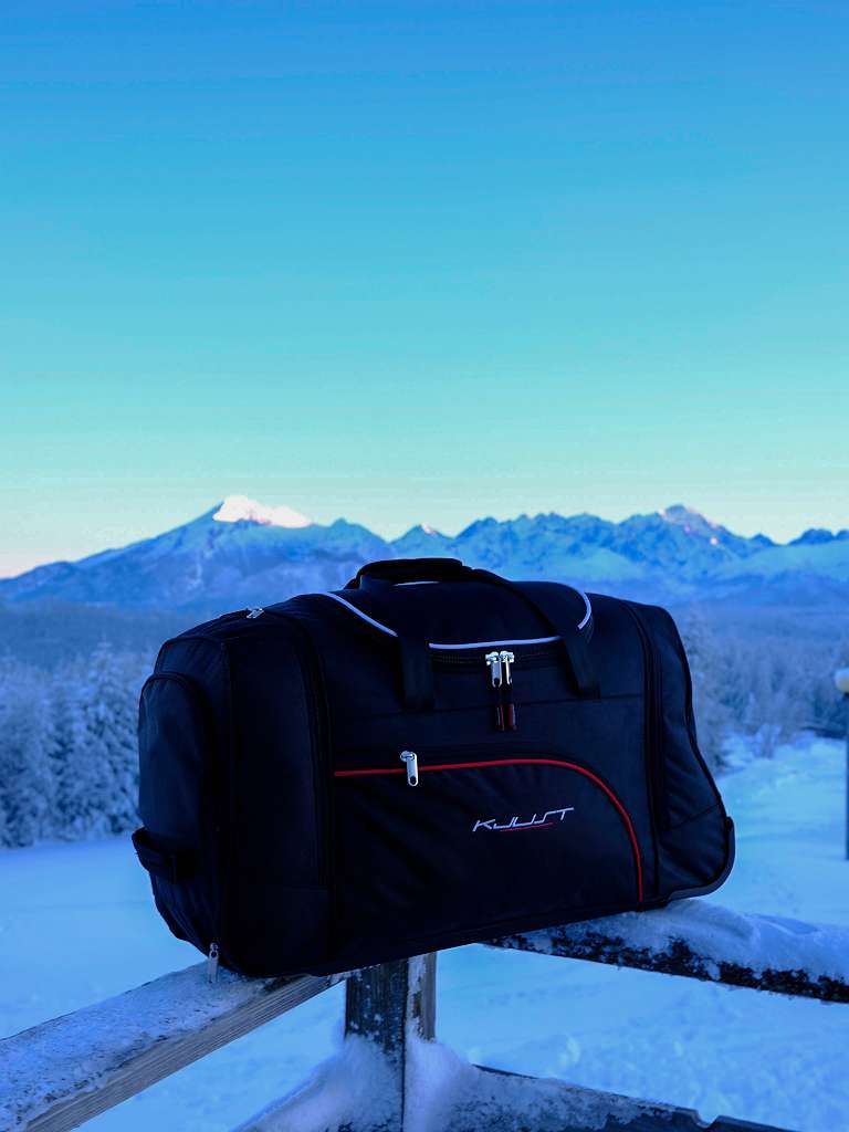Maßgefertigtes Reisetaschen Set für Kia Sportage III - Maluch Premium  Autozubehör