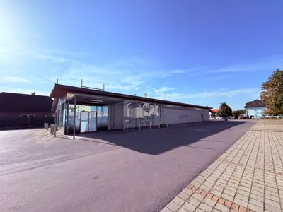 Gewerbeimmobilie mieten in Gänserndorf – 821 m², € 12 – Bild 2 von 6