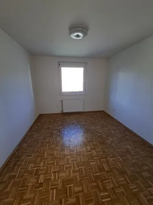 3-Zimmer-Wohnung mieten in Leoben – 80 m², € 781 – Bild 4 von 17